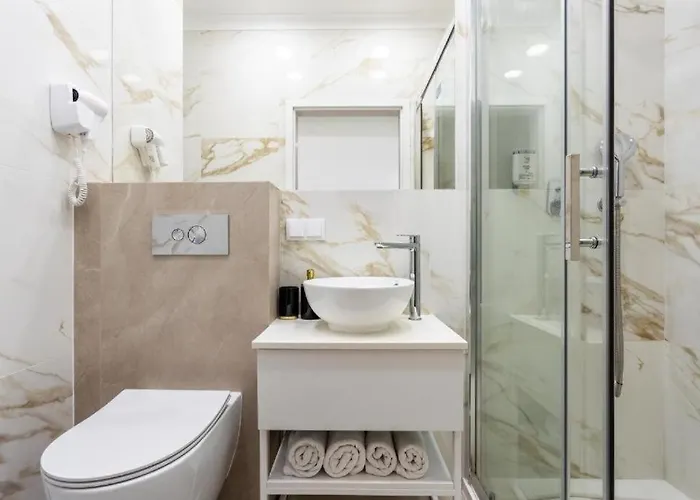 Apartman Close - Urban Chic- Mennica - Center - For 15 Guests