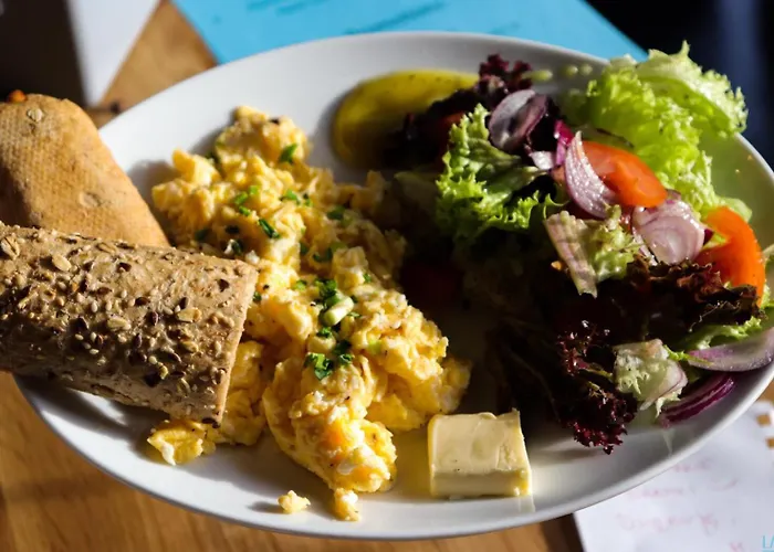 Close - Urban Chic- Mennica - Center - For 15 Guests דירה